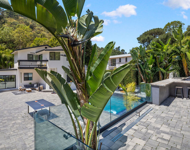 1750 N Beverly Glen Boulevard - Photo Thumbnail 3