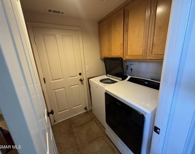 713 Twillin Court - Photo Thumbnail 11