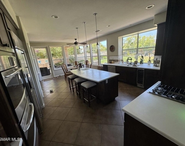 713 Twillin Court - Photo Thumbnail 8