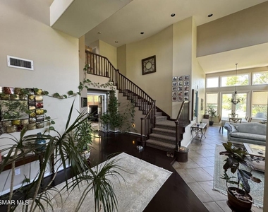713 Twillin Court - Photo Thumbnail 6