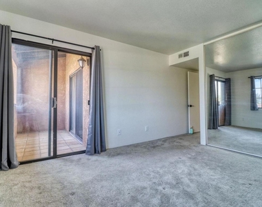 291 E Mel Avenue - Photo Thumbnail 10