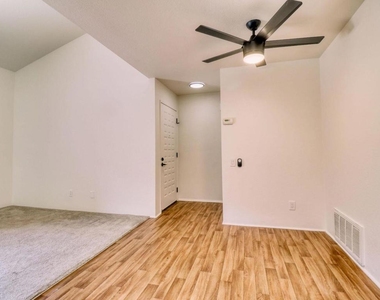 291 E Mel Avenue - Photo Thumbnail 5