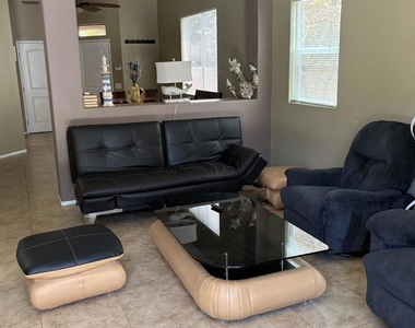 27875 Avenida Maravilla - Photo Thumbnail 3