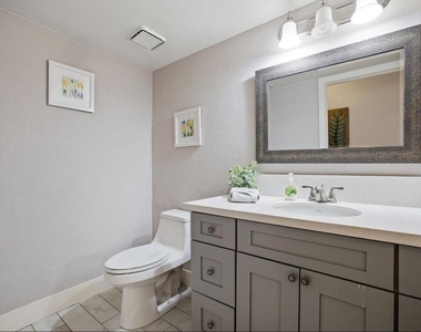 77593 Woodhaven Drive S - Photo Thumbnail 10