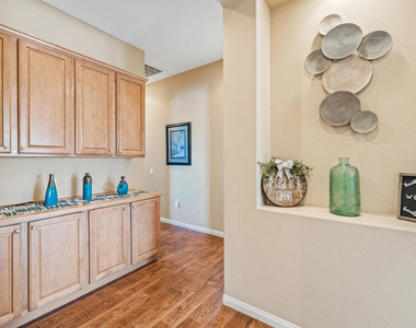 80445 Paria Way - Photo Thumbnail 18