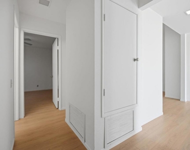 72460 Rodeo Way - Photo Thumbnail 24
