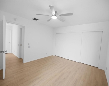 72460 Rodeo Way - Photo Thumbnail 23