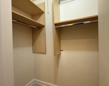 95 Christopher Street - Photo Thumbnail 4