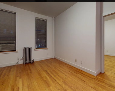 East 97th Street - Photo Thumbnail 8