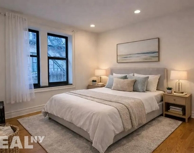 Lincoln Place - Photo Thumbnail 1