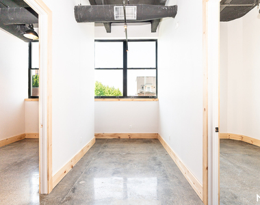 255 18th St - Photo Thumbnail 8