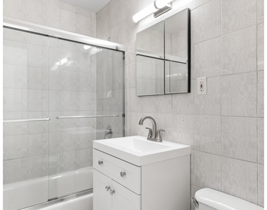 360 W 55th St - Photo Thumbnail 6