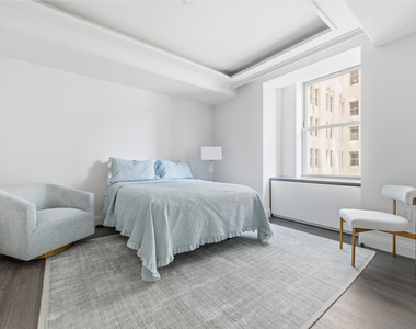 303  Park Ave - Photo Thumbnail 2