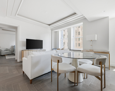 303  Park Ave - Photo Thumbnail 3
