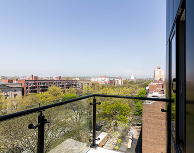 581 Ocean Pkwy 8E - Photo Thumbnail 13