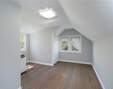 79 Edgewood Avenue - Photo Thumbnail 14