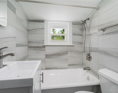 79 Edgewood Avenue - Photo Thumbnail 15