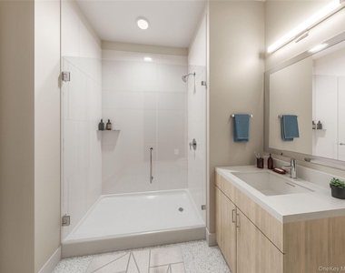 111 Hempstead Turnpike - Photo Thumbnail 9
