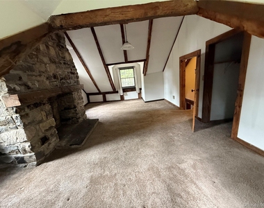 241 White Bridge Road - Photo Thumbnail 22