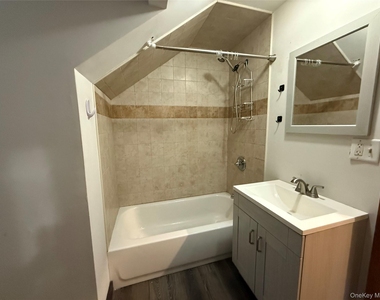 241 White Bridge Road - Photo Thumbnail 25