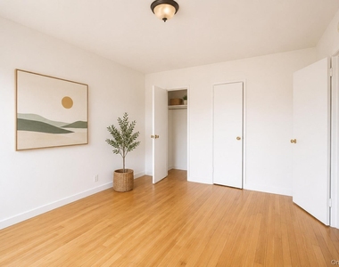 325 Shore Road - Photo Thumbnail 8