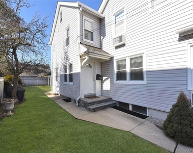 30 N Maryland Avenue - Photo Thumbnail 1