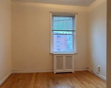 7731 166th Street - Photo Thumbnail 7