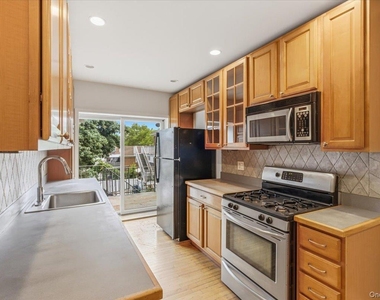 207-10 42nd Avenue - Photo Thumbnail 2