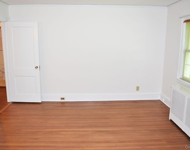 53 Ogden Avenue - Photo Thumbnail 10