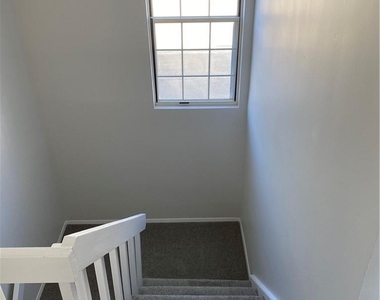 1502 Whispering Hills - Photo Thumbnail 2