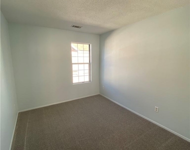 1502 Whispering Hills - Photo Thumbnail 21
