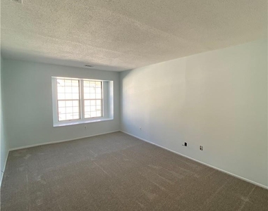 1502 Whispering Hills - Photo Thumbnail 24