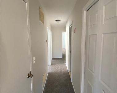 1502 Whispering Hills - Photo Thumbnail 12