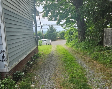 14 Rams Hill Road - Photo Thumbnail 4