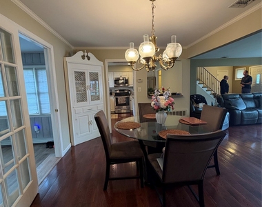 3 Deeringwood Lane - Photo Thumbnail 6