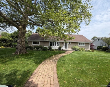 3 Deeringwood Lane - Photo Thumbnail 1