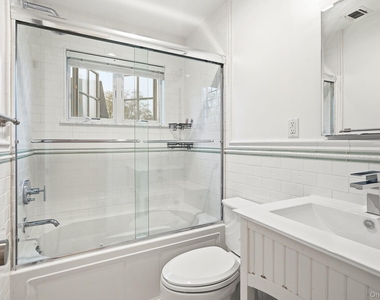 228 Central Avenue - Photo Thumbnail 15