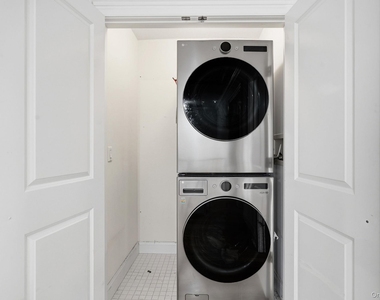 228 Central Avenue - Photo Thumbnail 21