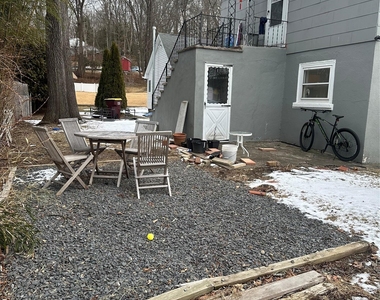 127 Lake Street - Photo Thumbnail 12