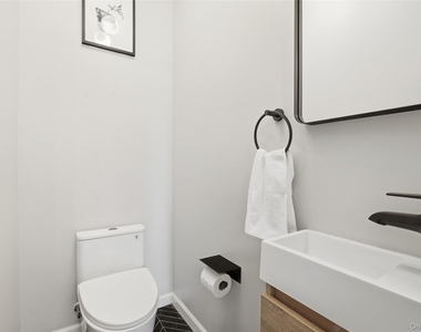 1415 Park Avenue - Photo Thumbnail 7