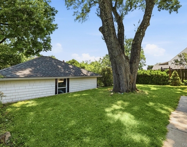 1415 Park Avenue - Photo Thumbnail 23