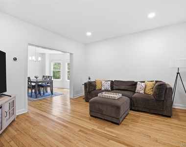 1415 Park Avenue - Photo Thumbnail 4