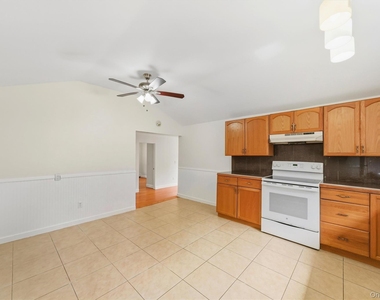 159 Ressique Street - Photo Thumbnail 4