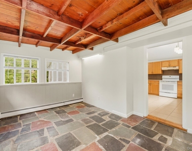 159 Ressique Street - Photo Thumbnail 2