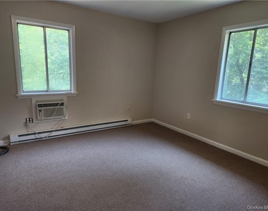 2 Elmhurst Avenue - Photo Thumbnail 8