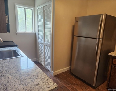 2 Elmhurst Avenue - Photo Thumbnail 4