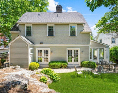 22 Vanderburgh Avenue - Photo Thumbnail 28