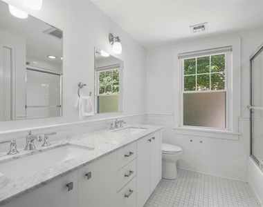 22 Vanderburgh Avenue - Photo Thumbnail 22