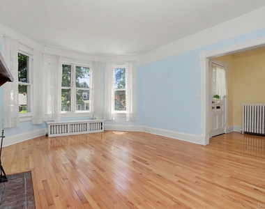 71 Grand Street - Photo Thumbnail 6