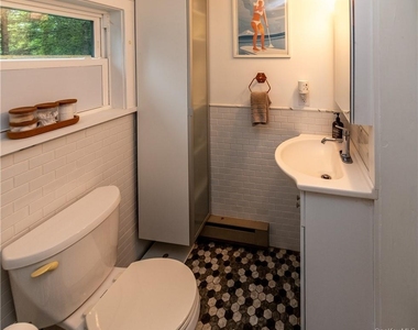 1 Blooms Corners Road - Photo Thumbnail 15